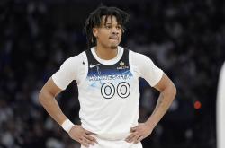 狼队三少轰46+18！难怪要交易戈贝尔，22分钟6帽，狼队迎超级大闸