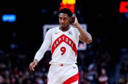 多伦多猛龙考虑交易侧翼球员RJ-巴雷特，面临兴趣不足的挑战