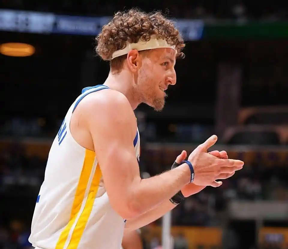 波杰姆斯基：金州勇士未来之星，不可或缺的核心力量