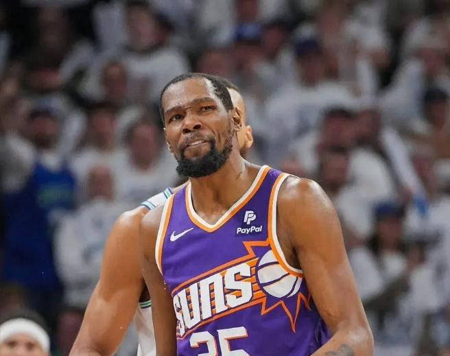 圣安东尼奥马刺或将组建超级豪华三巨头！杜兰特或加盟成为关键