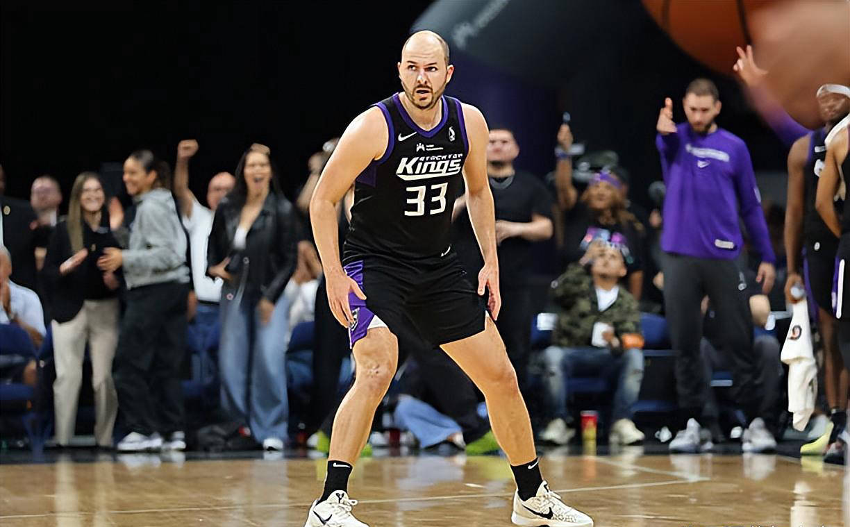 NBA新秀埃尔默加盟萨克拉门托国王发展联盟球队